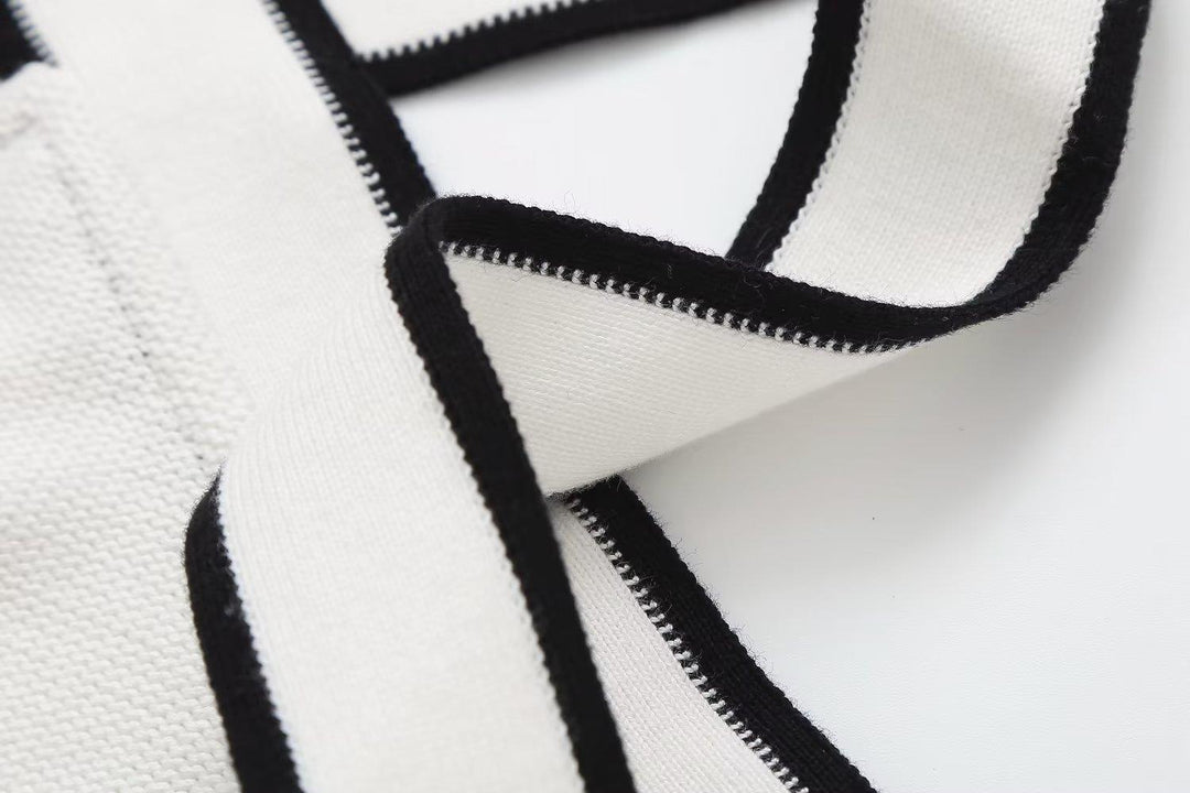 Contrast Color Cross V-neck Sling Top - Trendha