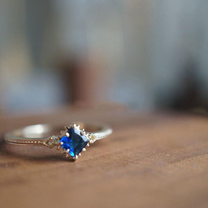 Fashion Personality Simple Zirconium Gold Plated Ring - Trendha