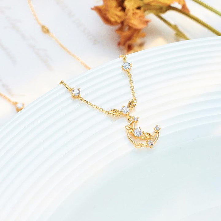 Moon Necklace Woven With Leaves - Trendha