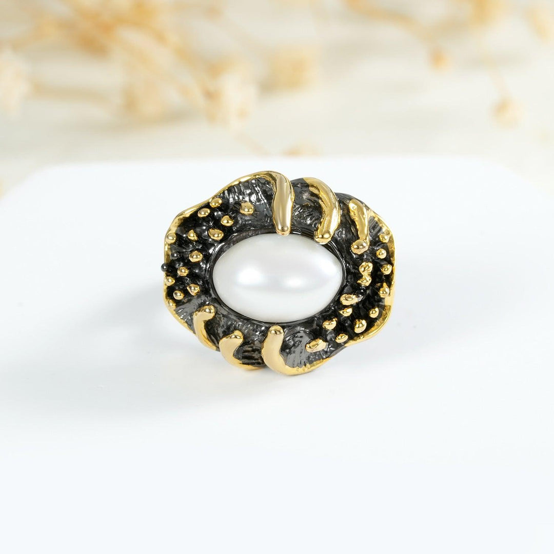 Natural Baroque Shaped Pearl Ring - Trendha