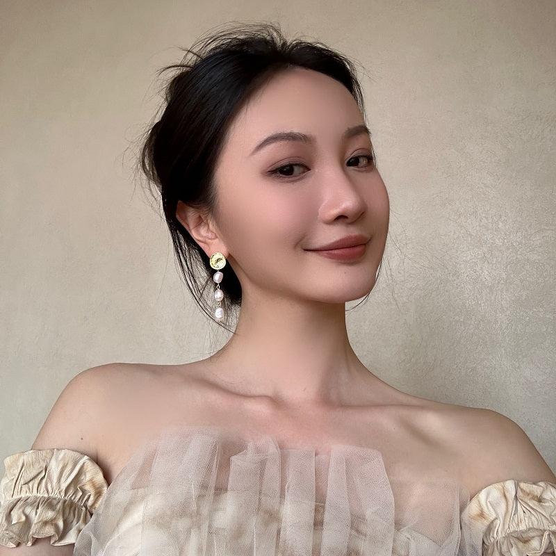Pearl Gold Coin Spliced Metal Long Earrings