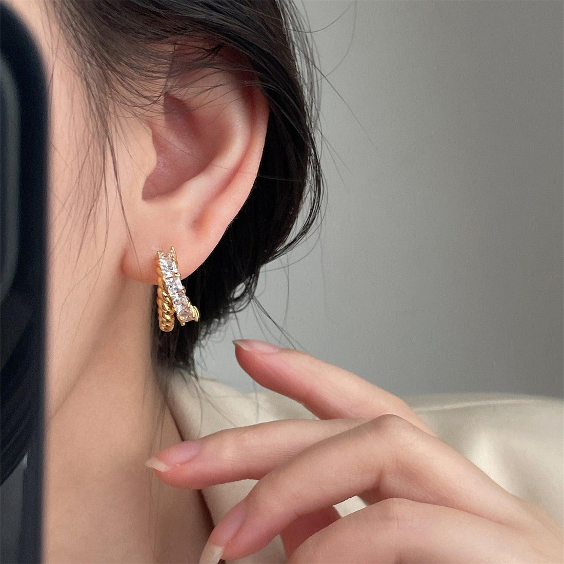 S925 Silver Zircon Twist Earrings