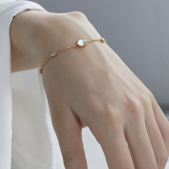 White Butterfly Shell Bubble Bracelet - Trendha