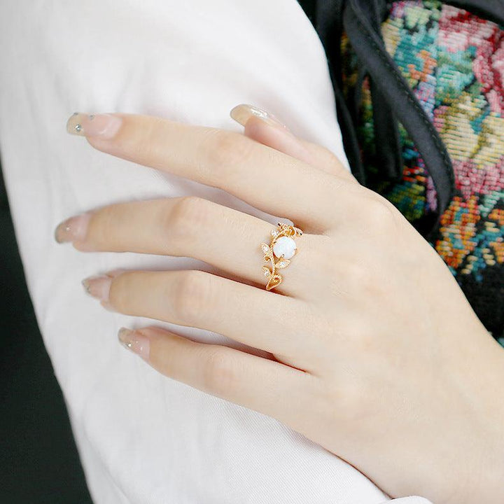 Women's Fashion Vine Opal Finger Ring Female - Trendha