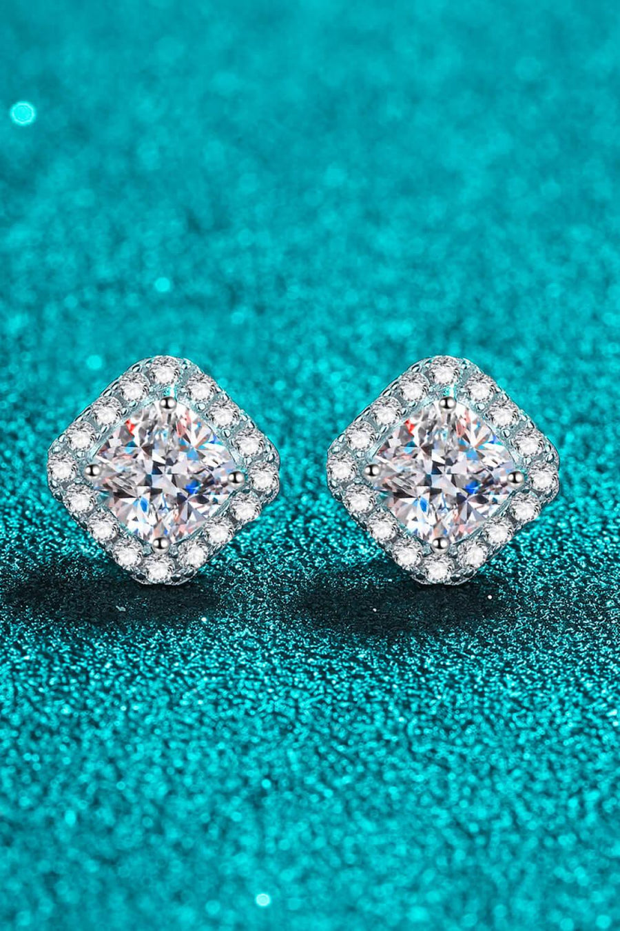 925 Sterling Silver Inlaid 2 Carat Moissanite Square Stud Earrings - Trendha