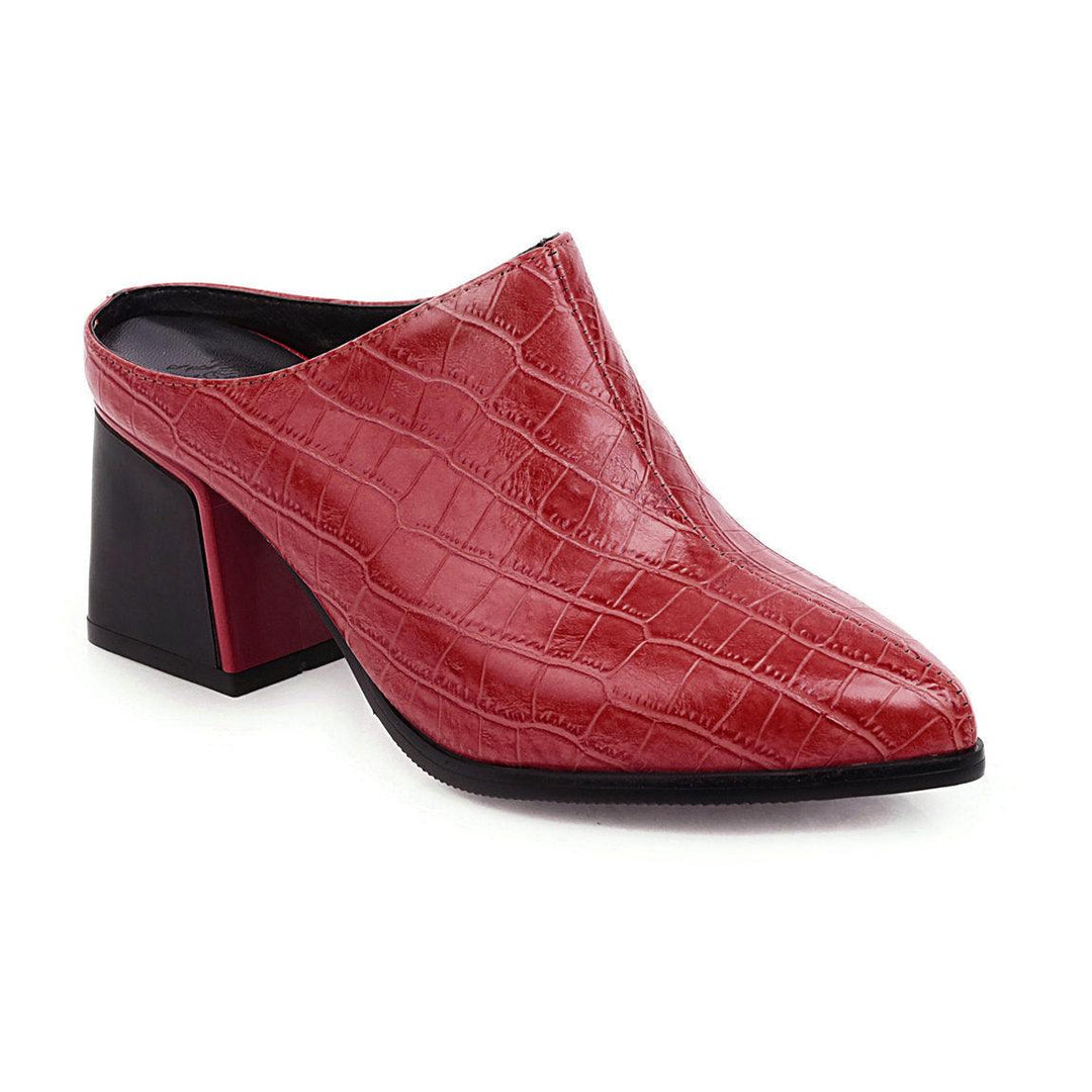 Large Size Baotou Stone Pattern Shoes - Trendha