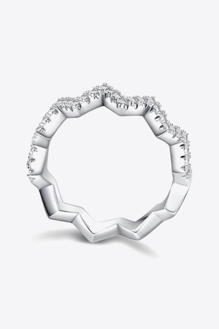 Moissanite Wavy Band Ring - Trendha