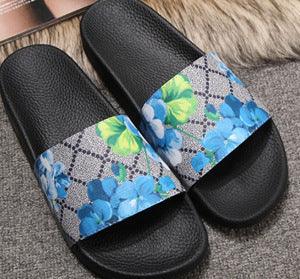 Women's Slide Sandals - Floral Print Rubber Flip-Flops for Everyday Style and Comfort - Trendha