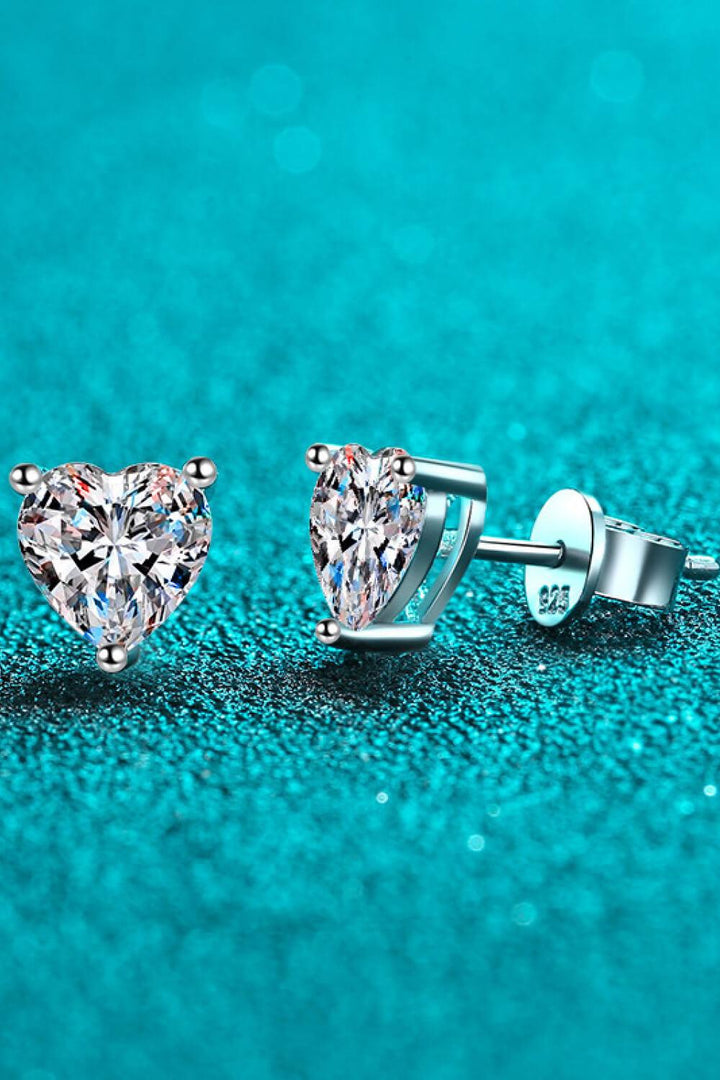 2 Carat Moissanite Heart-Shaped Stud Earrings - Trendha