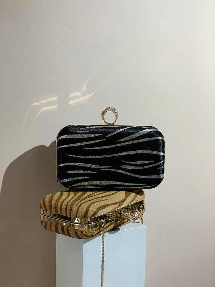 Noble Messenger Bag - Trendha