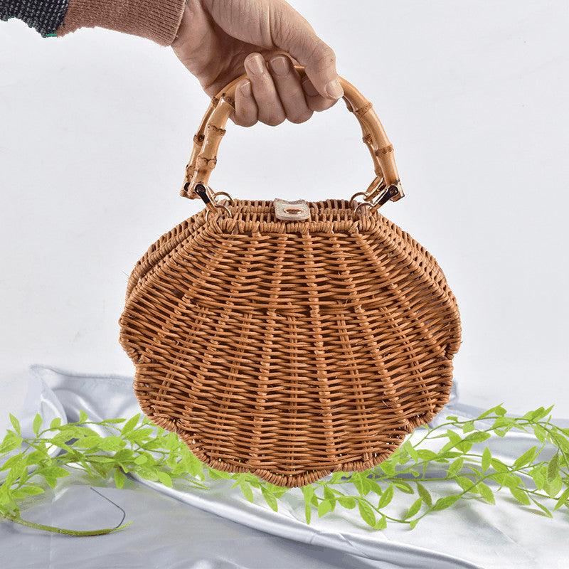 Imitation Shell Decoration Rattan Three-dimensional Conch Shape Straw Bag - Trendha