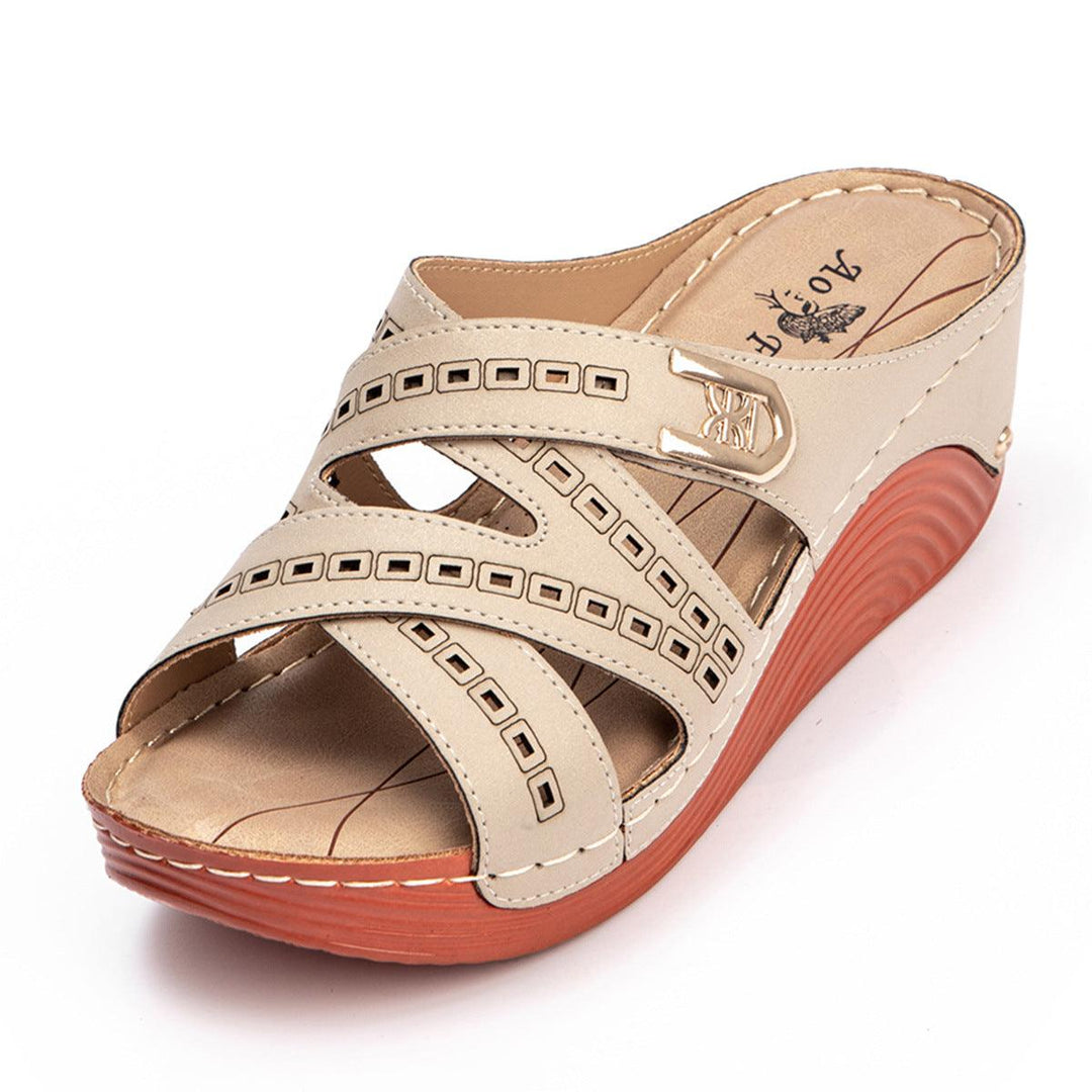 Slipper2021 Outer Wear Slippers Women Thick Bottom Breathable Hollow Beach Sandals - Trendha