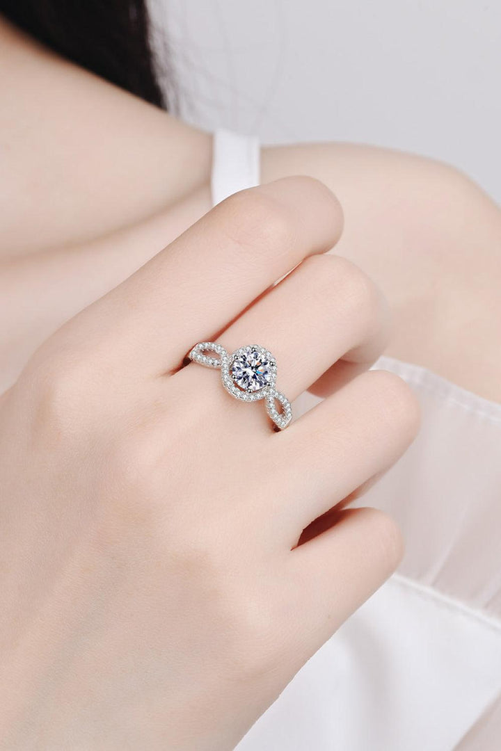 Feel The Joy 925 Sterling Silver Moissanite Ring - Trendha