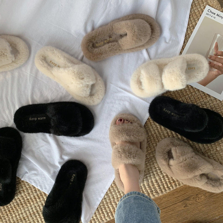 Hairy slippers for women - Trendha