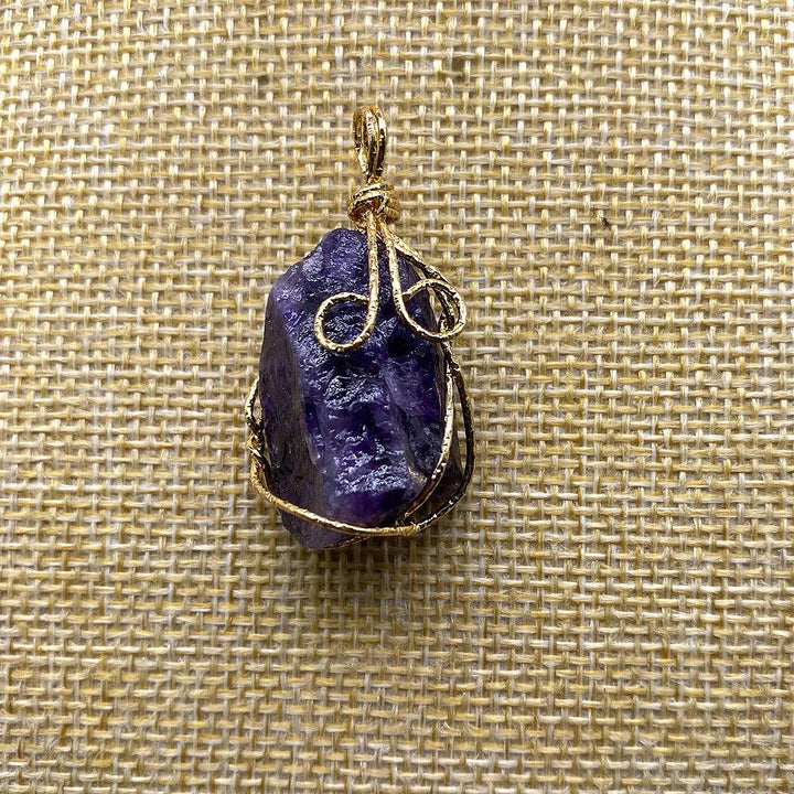 Hand-Wound Twisted Irregular Crystal Rough Stone Necklace - Trendha