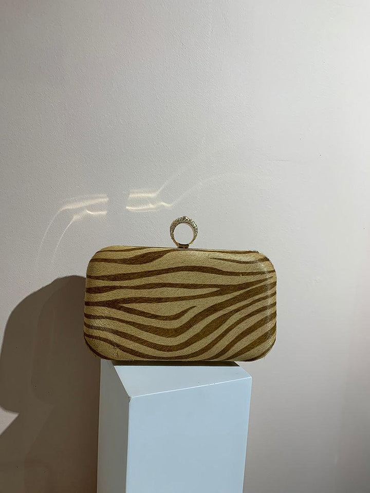 Noble Messenger Bag - Trendha