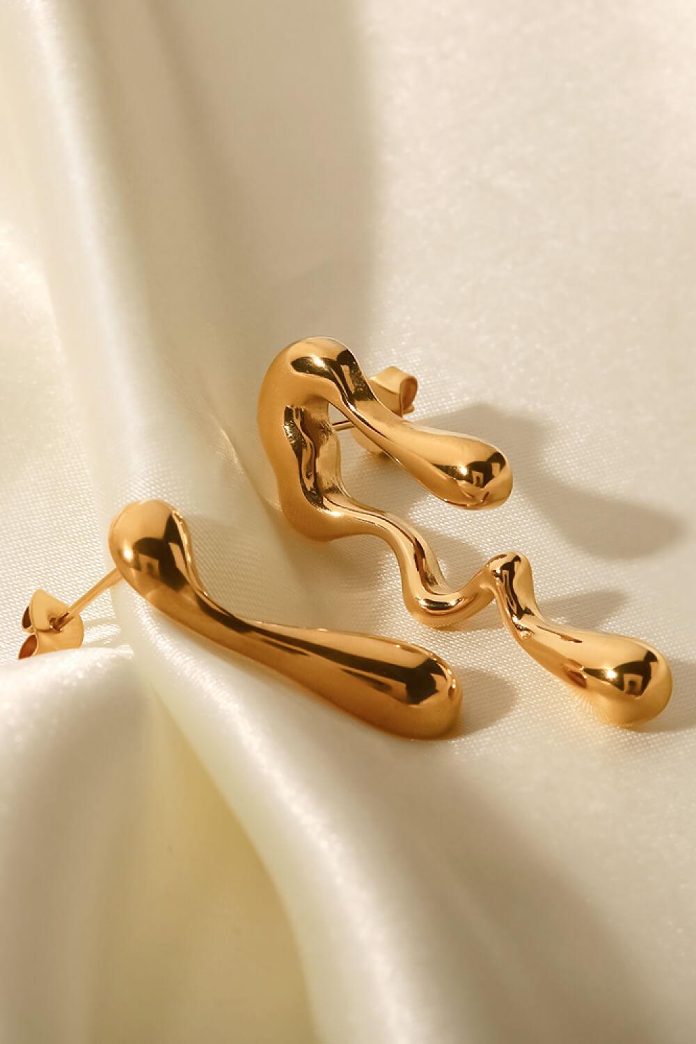 18K Gold Plated Geometric Mismatched Earrings - Trendha