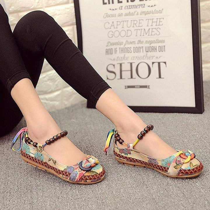 Beaded weaving lace old Beijing shoes - Trendha