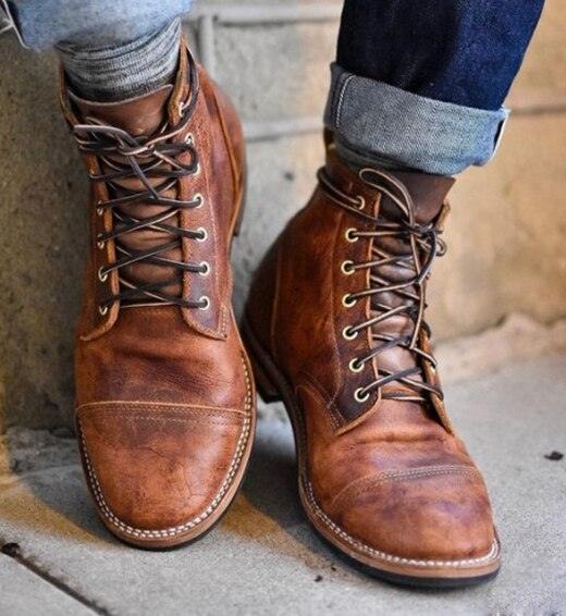 Front strap round toe motorcycle boots
