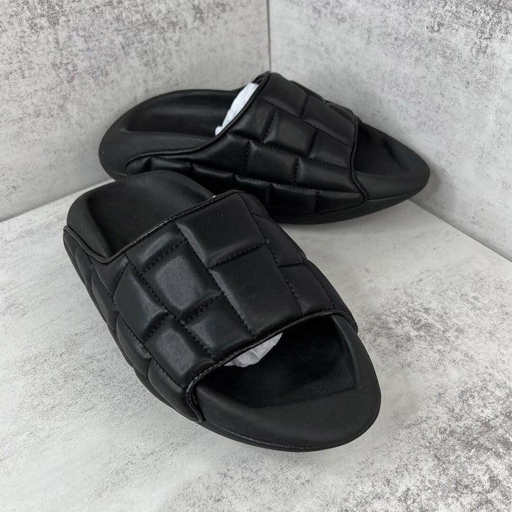 Women's Prismatic Sponge Cake Bottom Slip Sandals - Trendha