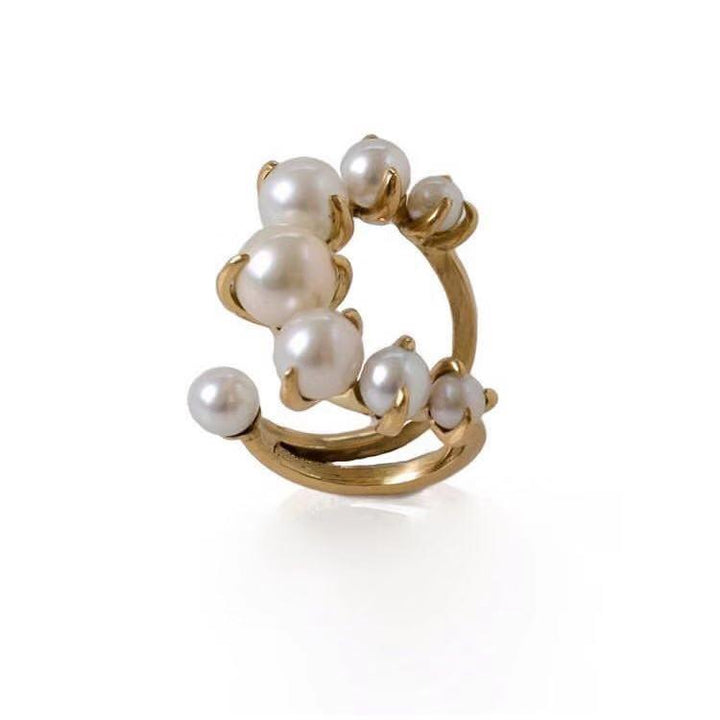 Gradient Crescent Pearl Ring - Trendha