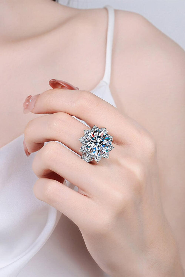 10 Carat Moissanite Flower-Shaped Ring - Trendha