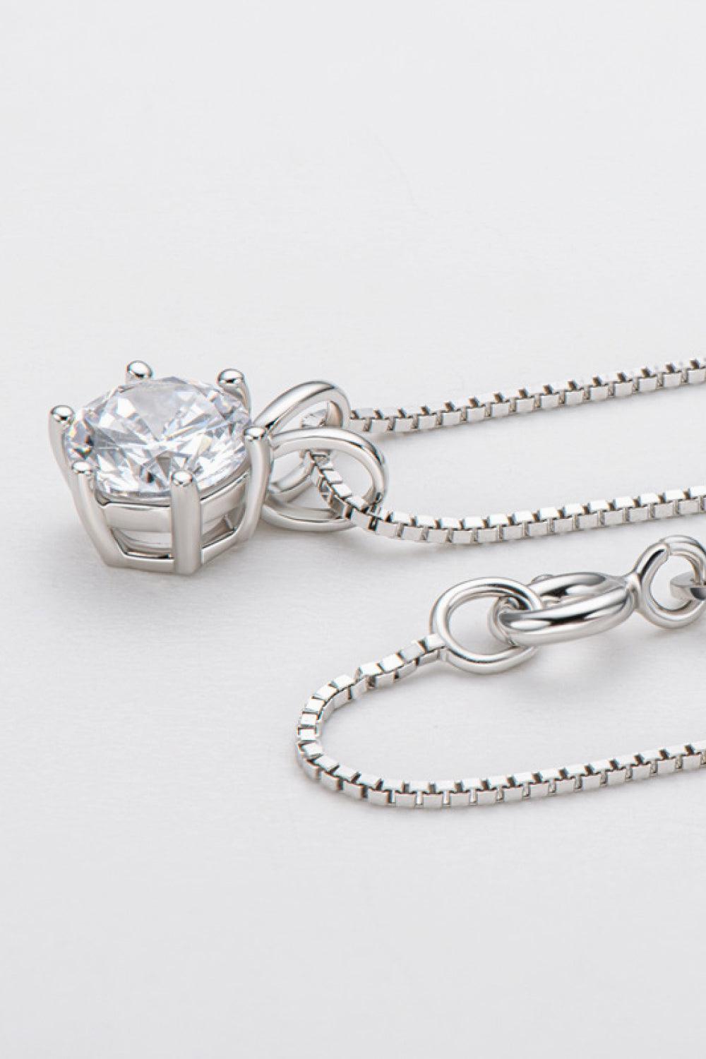 925 Sterling Silver 1 Carat Moissanite Pendant Necklace - Trendha