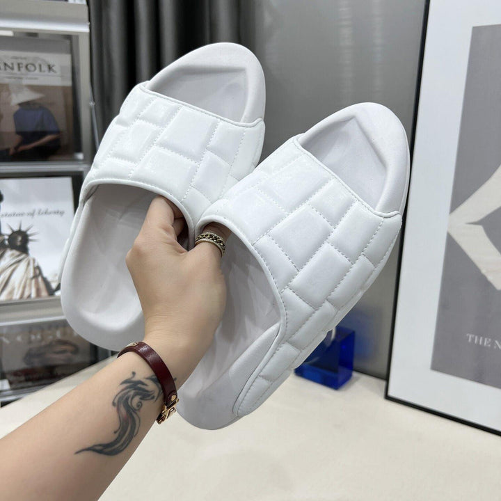 Women's Prismatic Sponge Cake Bottom Slip Sandals - Trendha