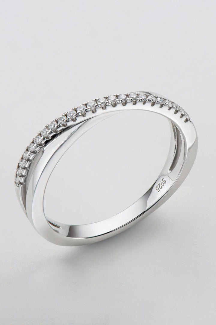 925 Sterling Silver Crisscross Moissanite Ring - Trendha