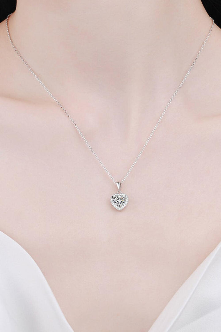 1 Carat Moissanite Heart Pendant Chain Necklace - Trendha