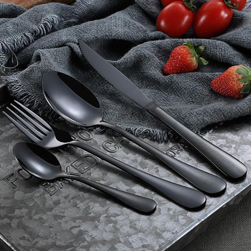 Black Tableware Set - Trendha