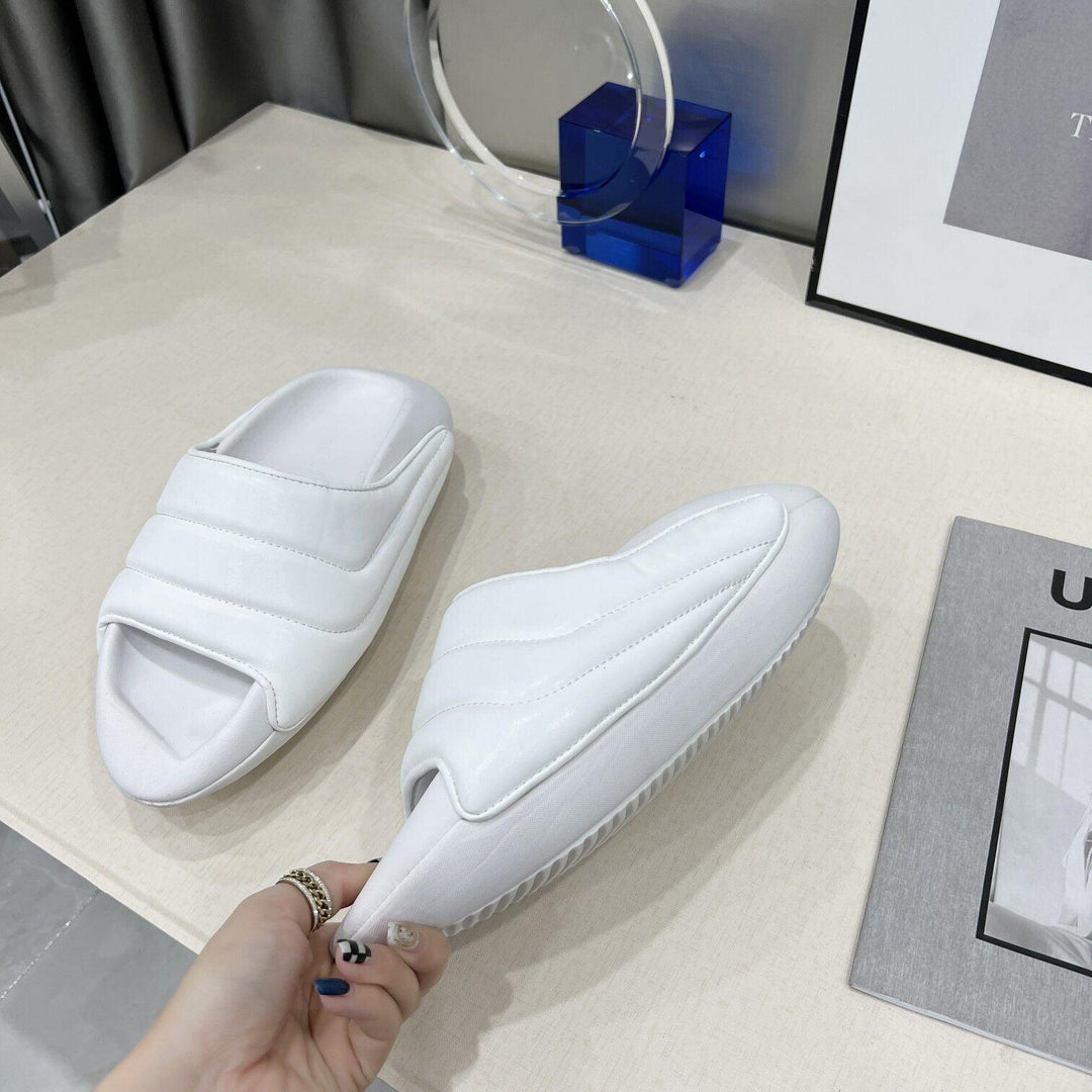 Women's Prismatic Sponge Cake Bottom Slip Sandals - Trendha