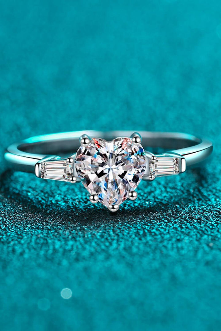 1.2 Carat Moissanite Heart Ring - Trendha