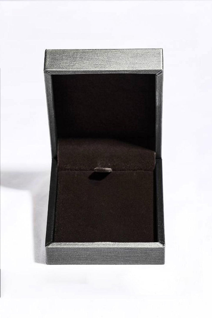 Moissanite Lock Pendant Necklace - Trendha