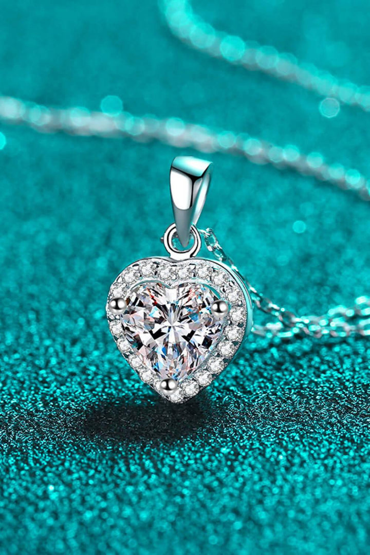 1 Carat Moissanite Heart Pendant Chain Necklace - Trendha