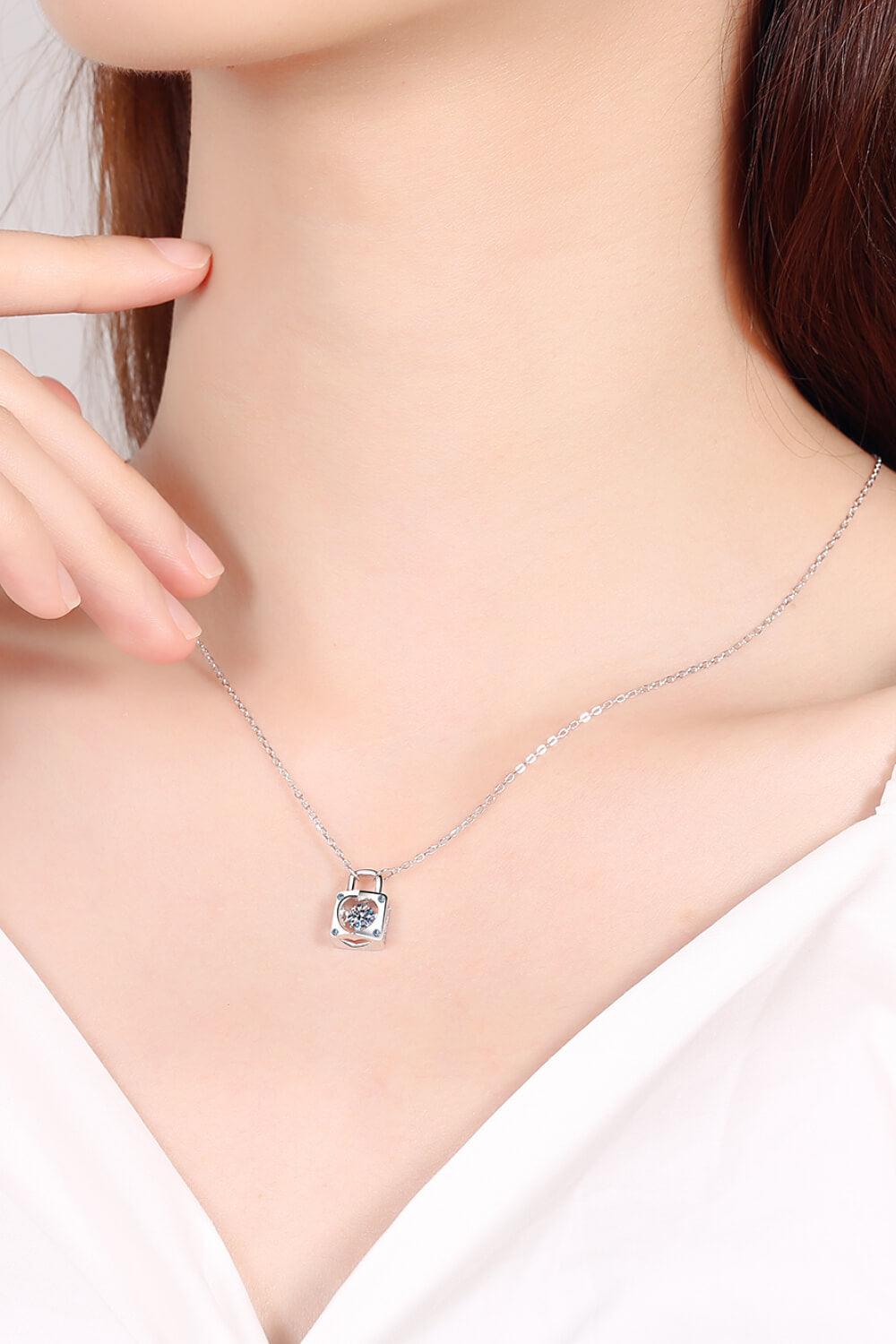 Moissanite Lock Pendant Necklace - Trendha