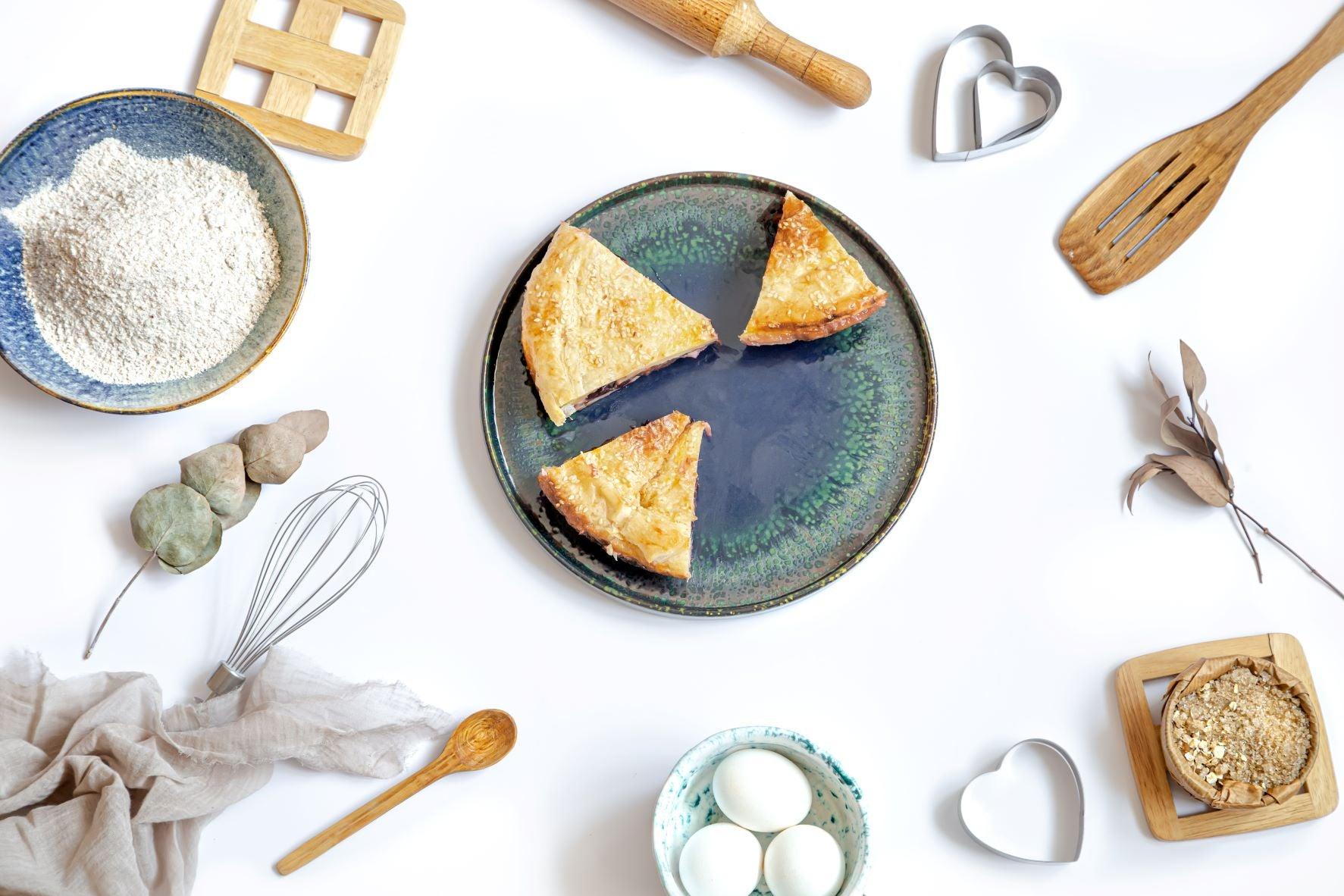 Baking Bliss: A Comprehensive Guide to Choosing and Using Bakeware ...