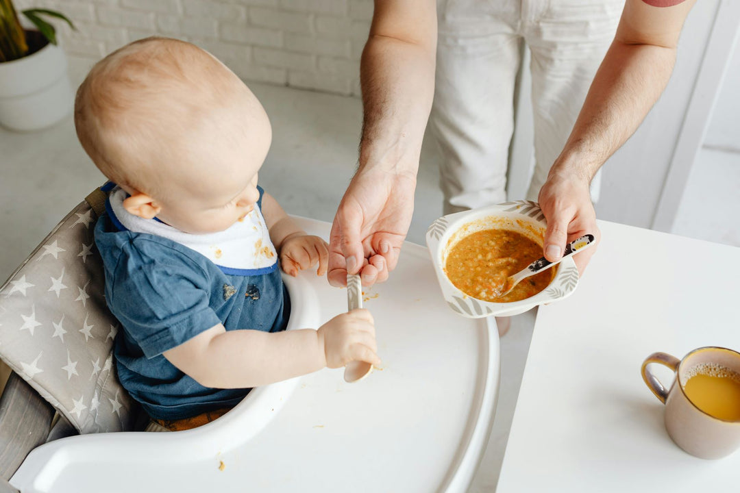 Essential Feeding Supplies for Introducing Solids to Infants