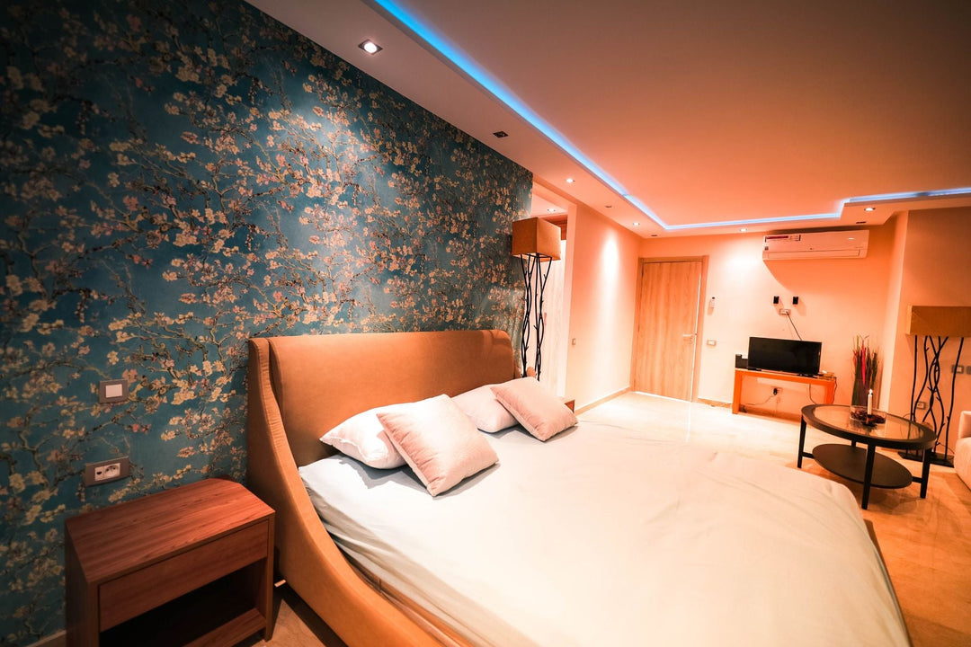 Why Your Bedroom Feels Different With the Same Furniture: The Role of Light Temperature