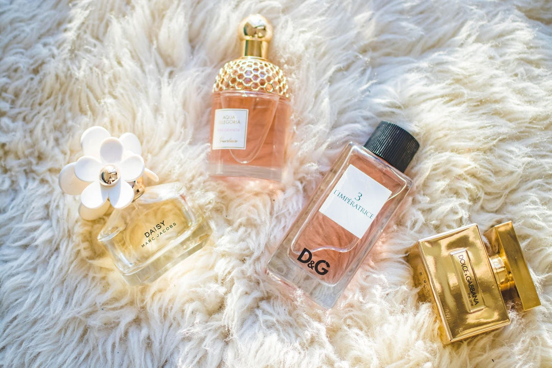 Signature Scents vs Seasonal Perfumes: Which Approach Makes More Sense?