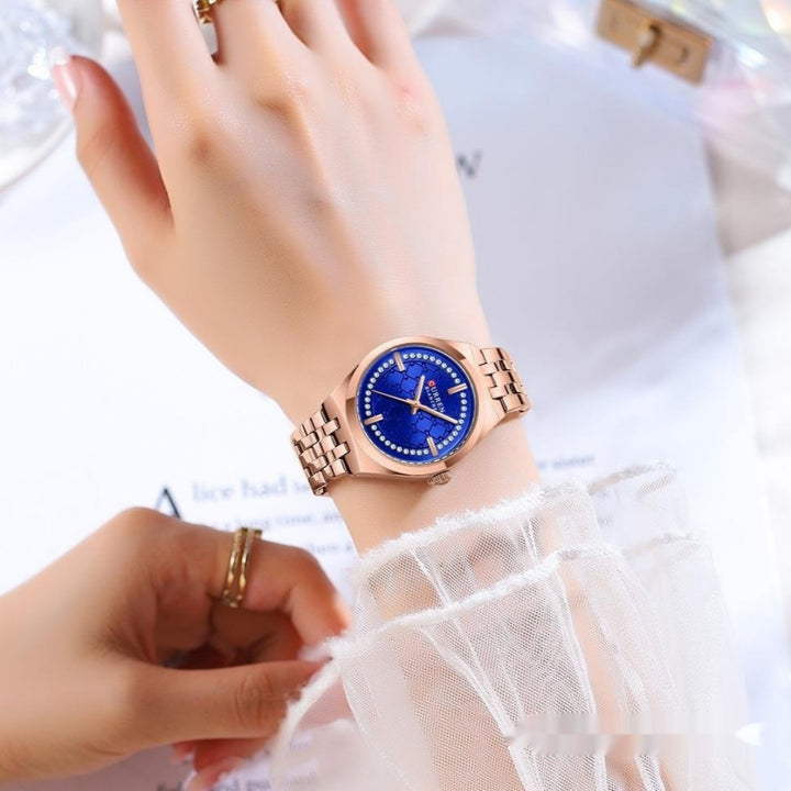 Quartz Hot Waterproof Women's Watch