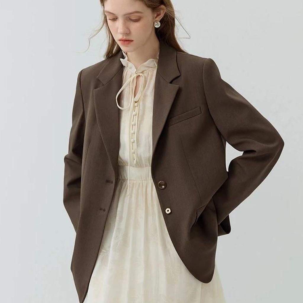 Women's Single-Breasted Blazer and Vest Options