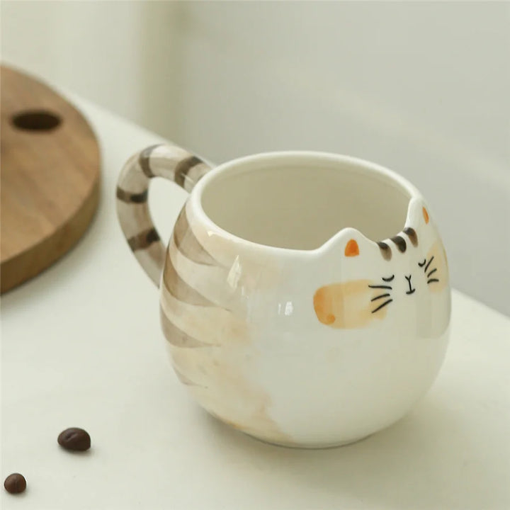 Cute Cat Shaped Ceramic Mug – Hand-painted 380ml Coffee and Tea Cup with Spoon