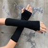 style: Pure black gloves