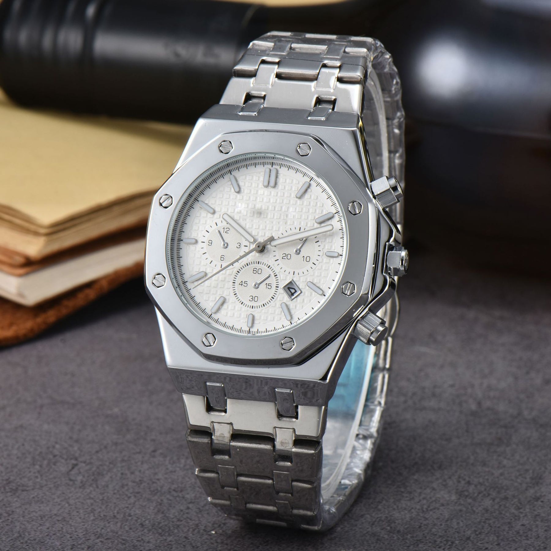 Stainless Steel Calendar Men&