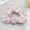 Color: Withe with red berries