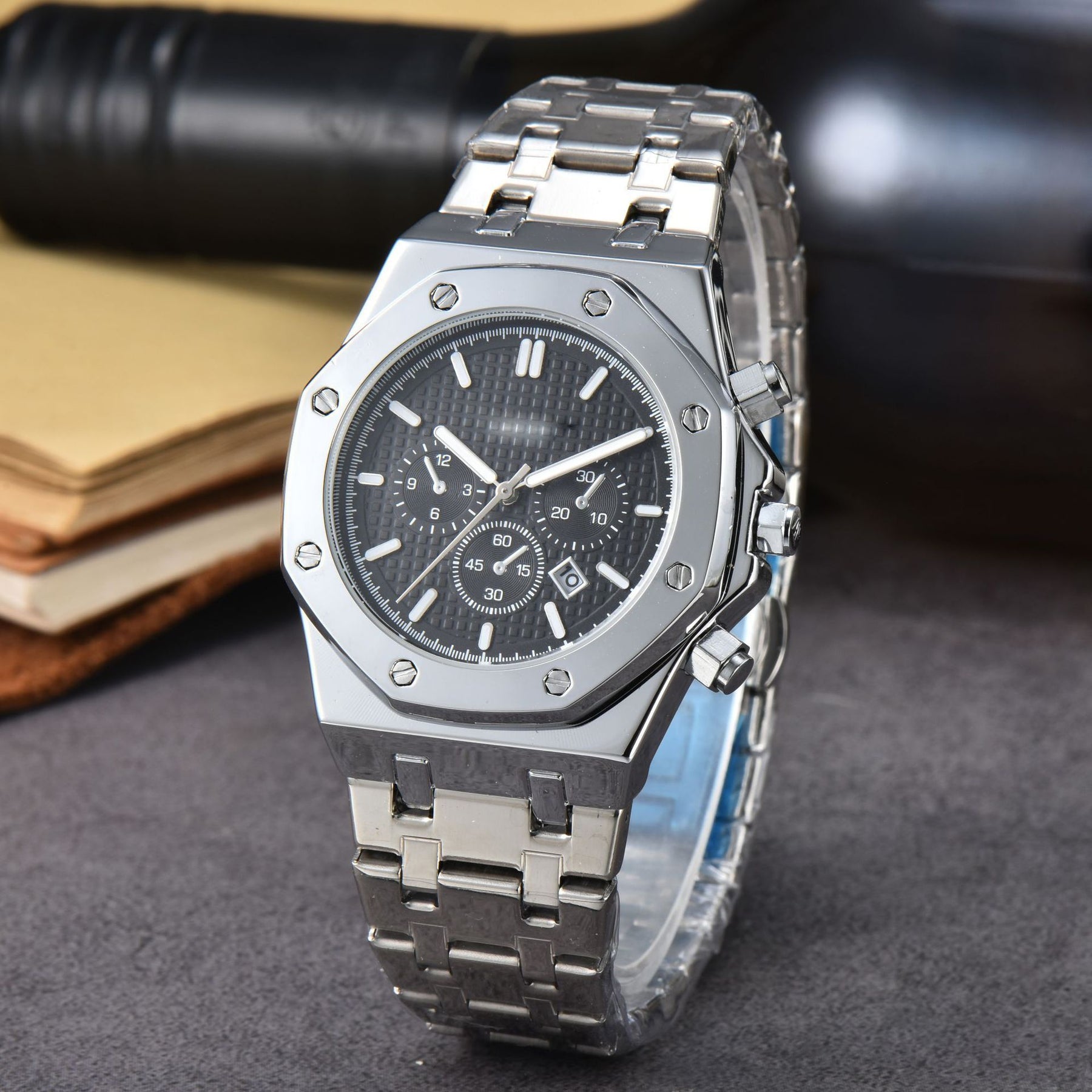 Stainless Steel Calendar Men&
