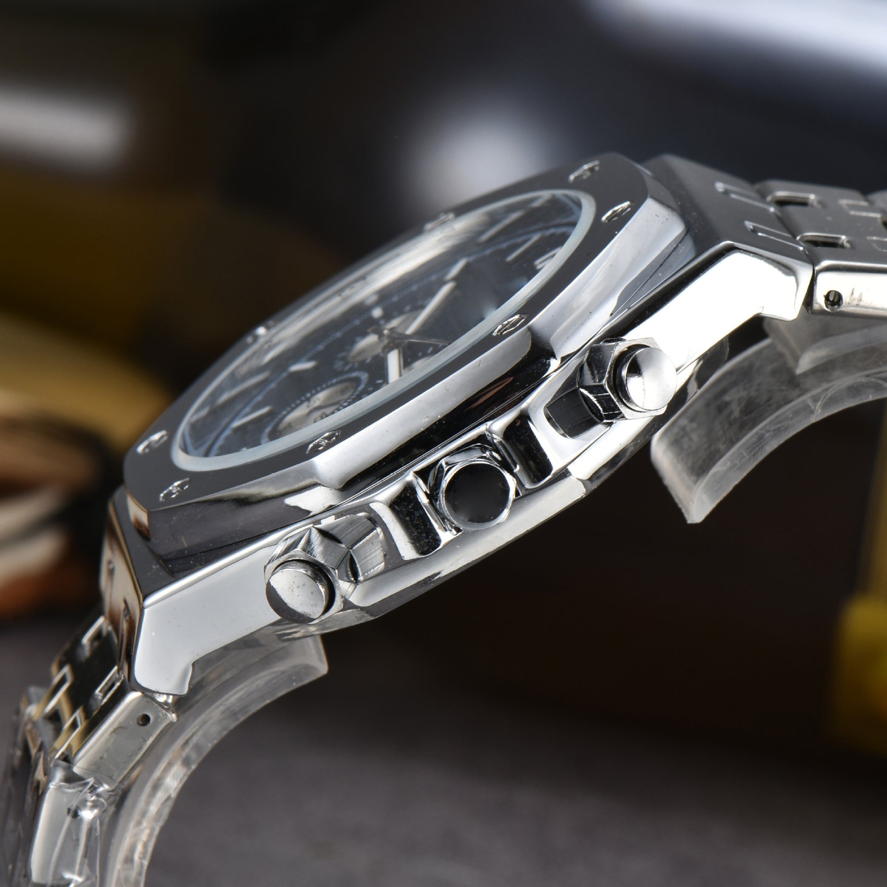 Stainless Steel Calendar Men&
