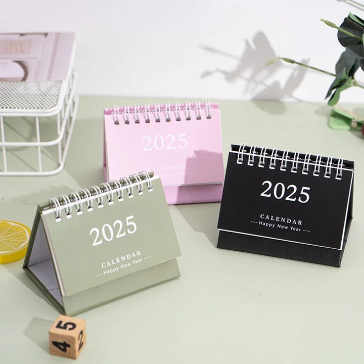 Kawaii 2025 Desk Calendar with To-Do List and Daily Planner