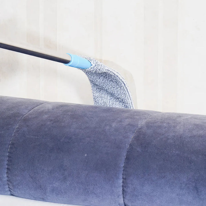 Extendable Dusting Brush for Effortless Household Cleaning